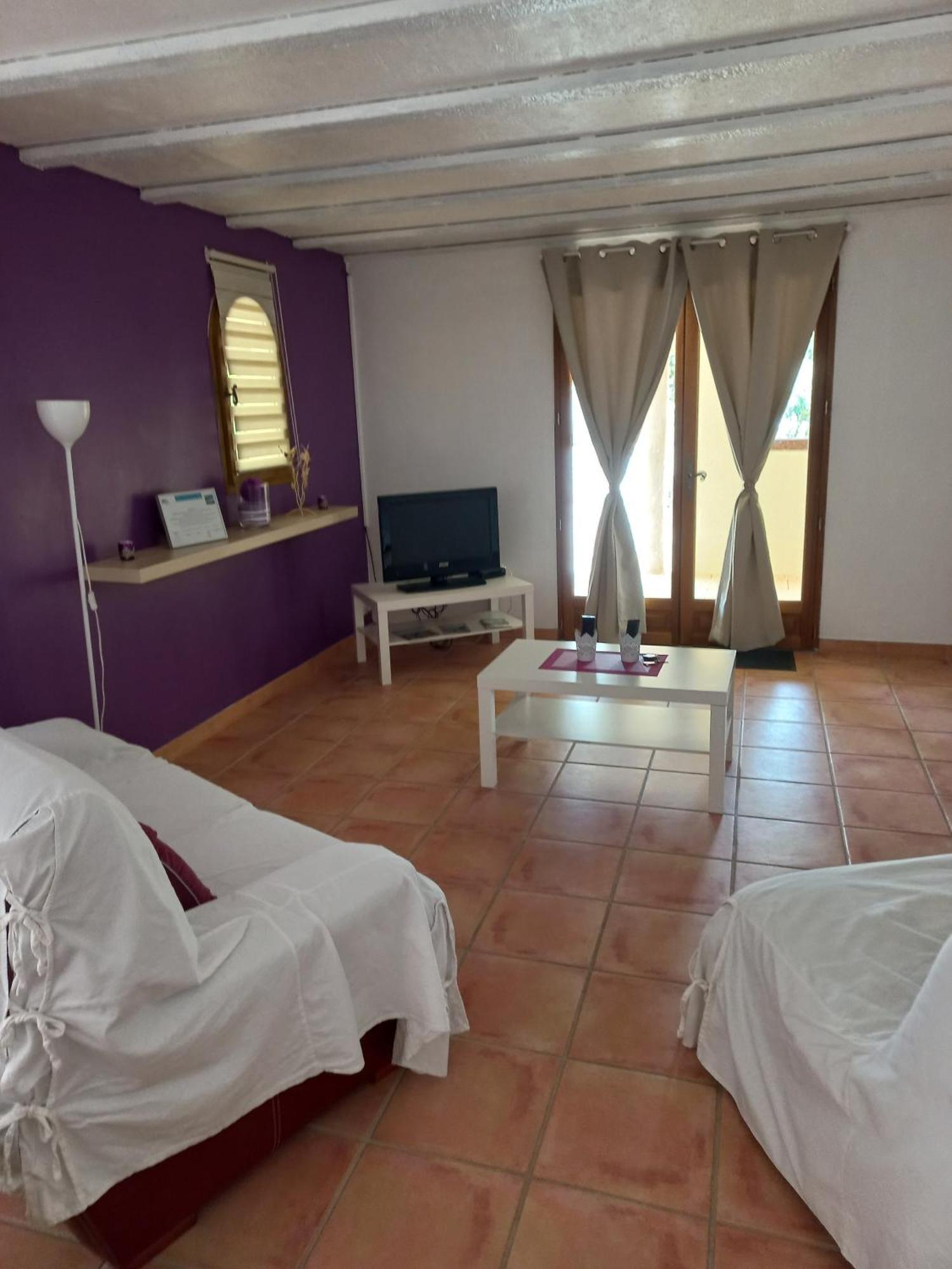 Villa Asunda B&B Spa & Sauna, Chambres D'Hotes Сен-Максимен-ла-Сент-Бом Екстериор снимка