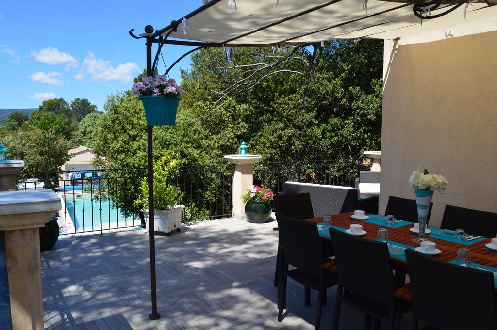 Villa Asunda B&B Spa & Sauna, Chambres D'Hotes Сен-Максимен-ла-Сент-Бом Екстериор снимка